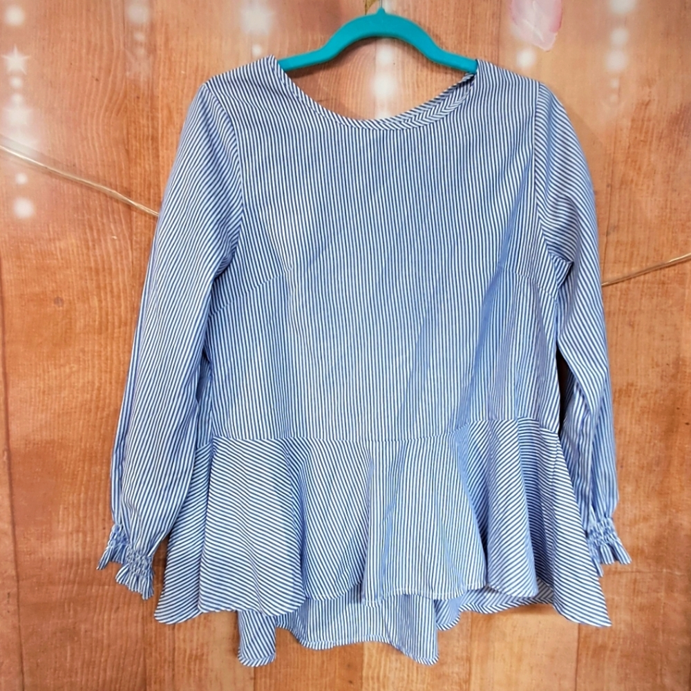 Blue and white ruffle hem blouse size medium